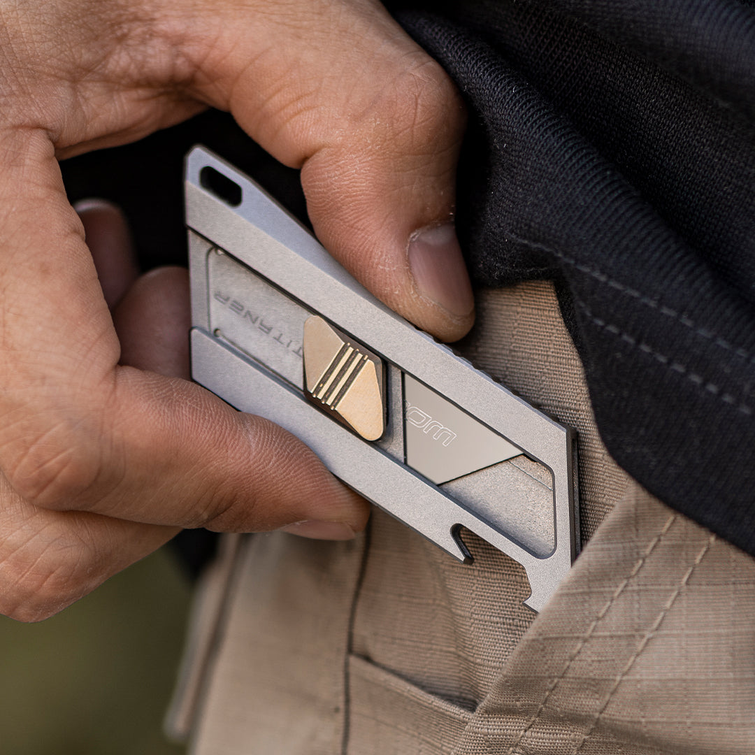 Cuchillo Utilitario EDC Mini Retráctil de Titanio