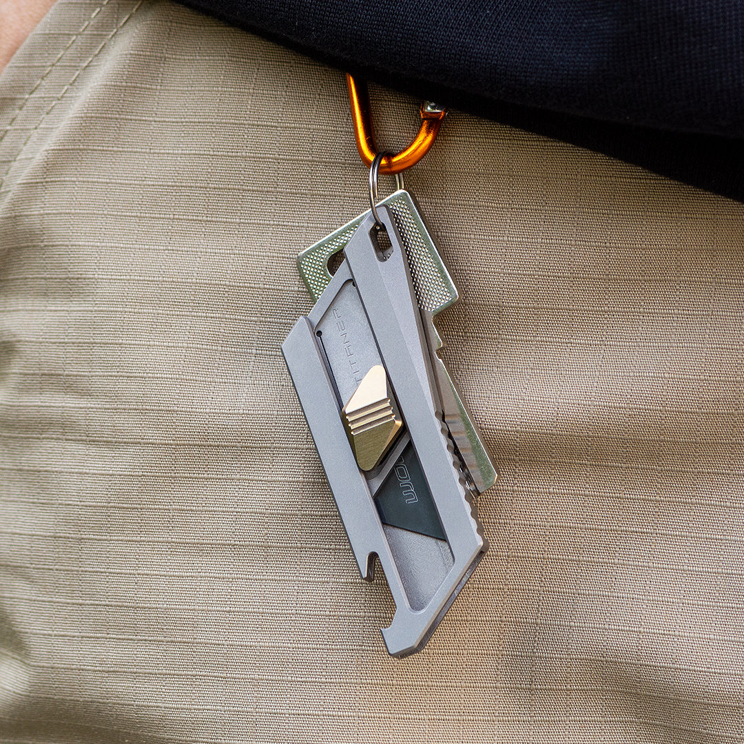 Cuchillo Utilitario EDC Mini Retráctil de Titanio