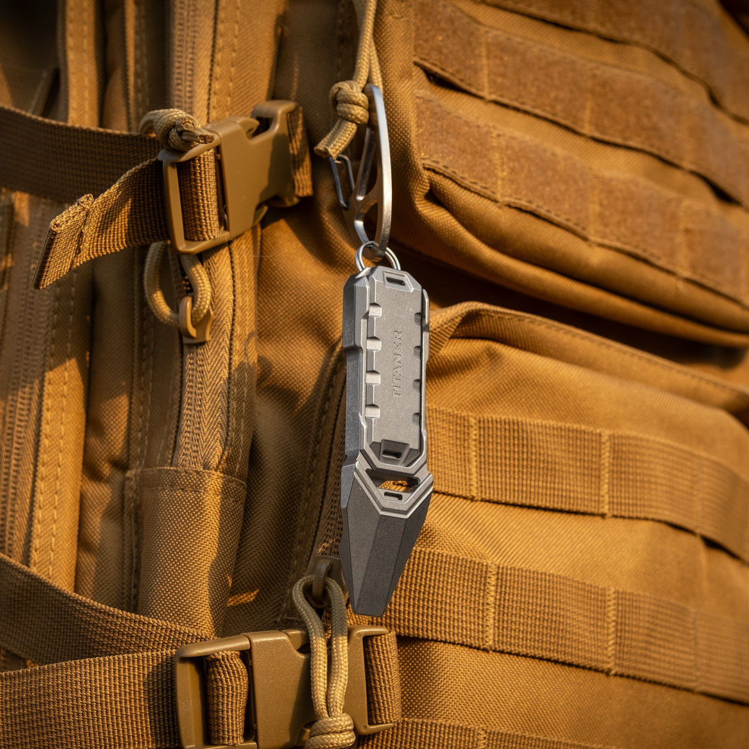 Titanium Multi-Tool Pray Bar mit zappelnem Slider