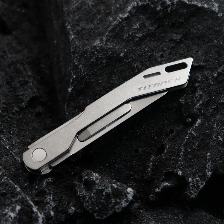Falcon 2.0. Micro Cuchillo