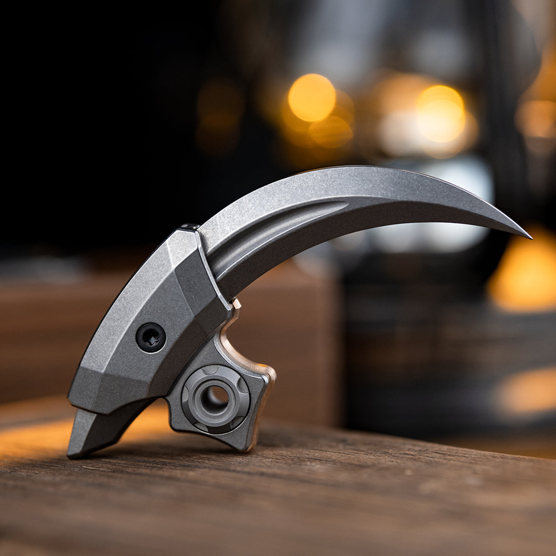 edc gear titanium TiRaptor: Tactical Raptor Claw Rope Dart