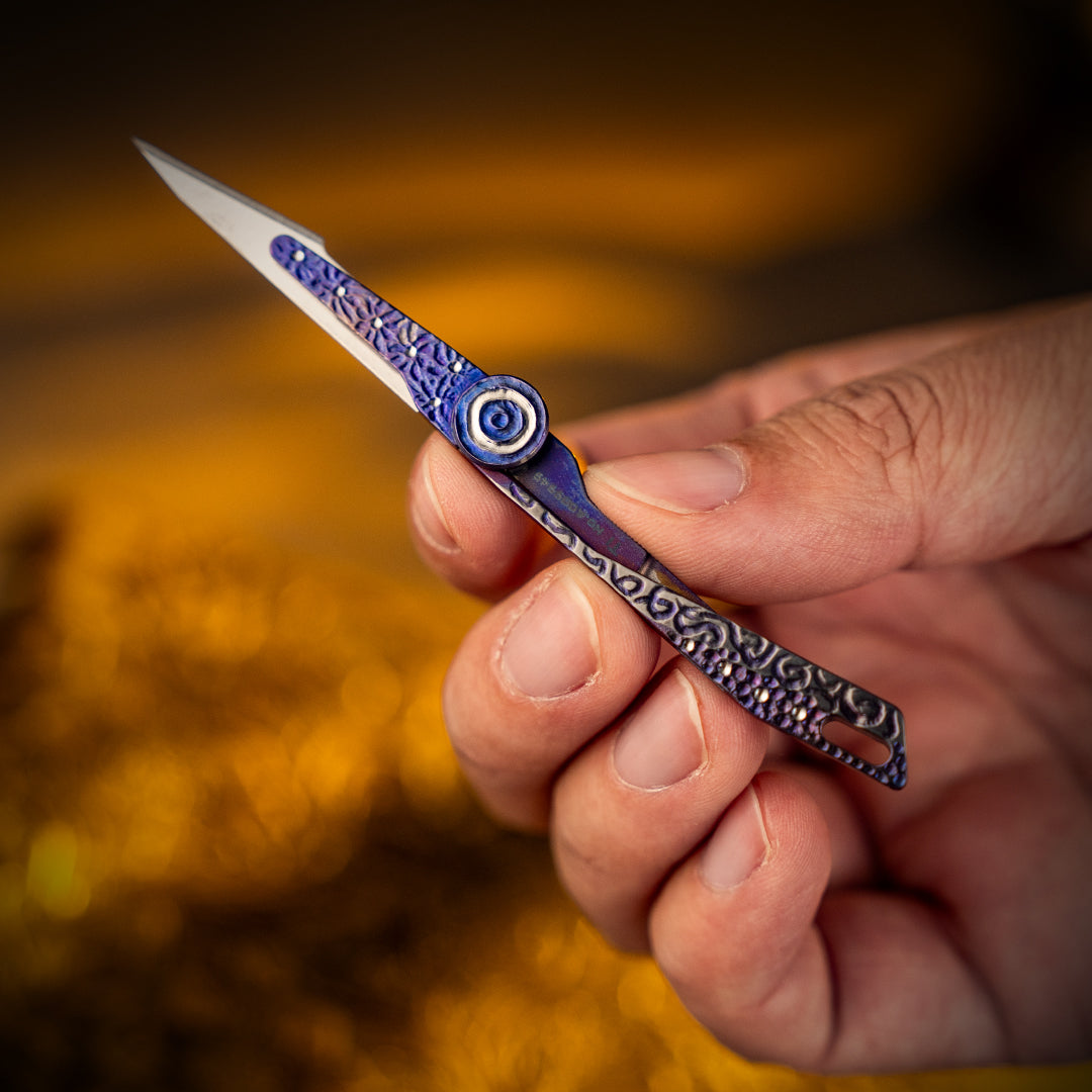 Cuchillo Micro Falcon 1.0 tallado a mano