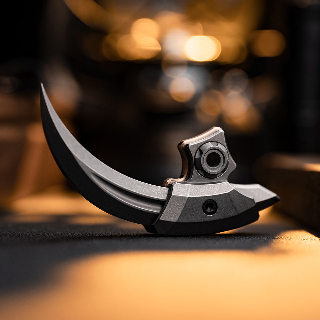 Cyberpunk Raptor Hand-Carved Titanium Claw(Limited 20 pcs)