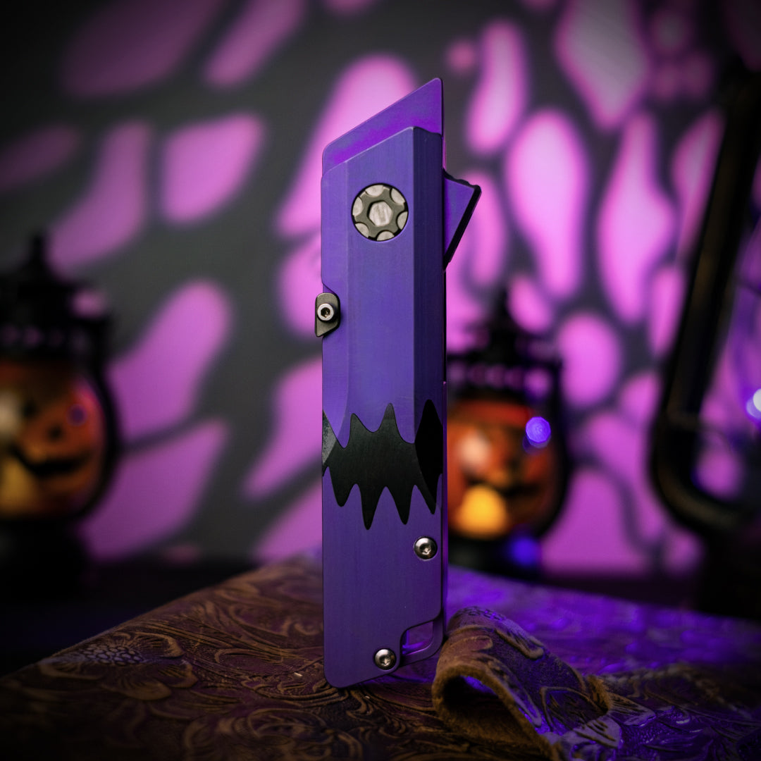 Patterned Raven 1.0 Pro : Titanium Utility Folding knife
