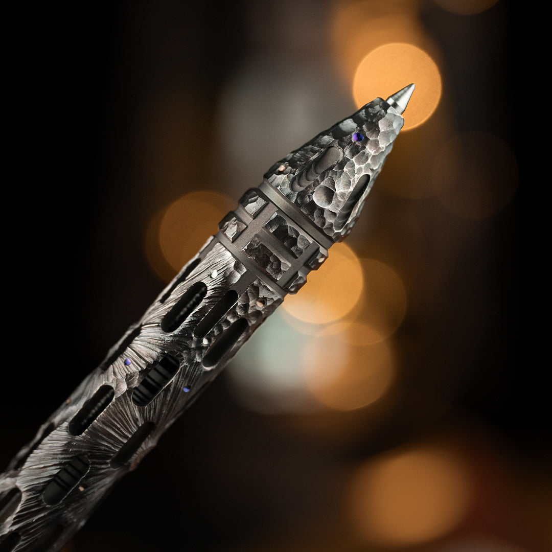 Bolígrafo táctico de cerrojo de titanio Obsidian Meteor