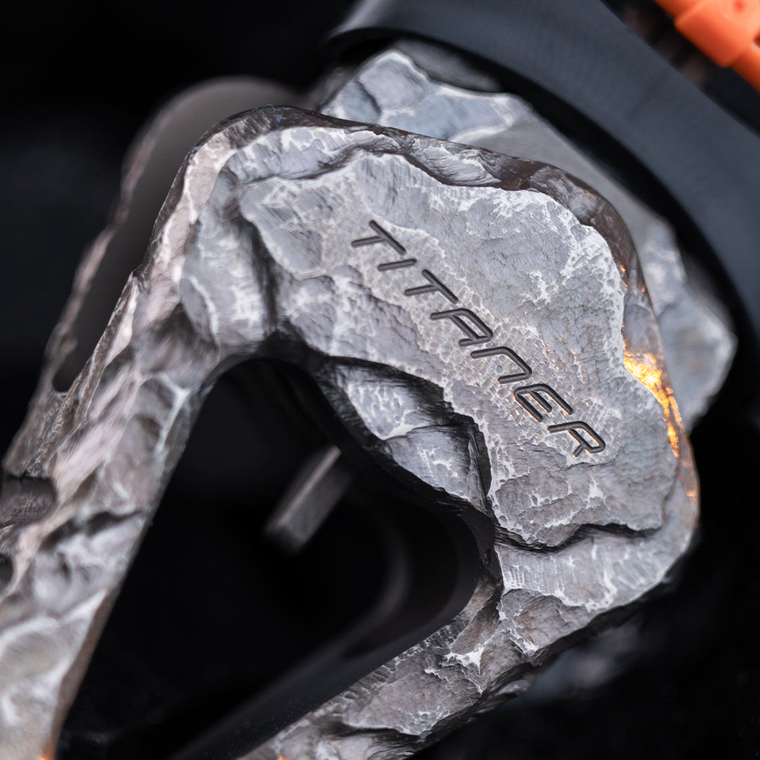 TiApex: Titanium 5-Layer Safety Razor