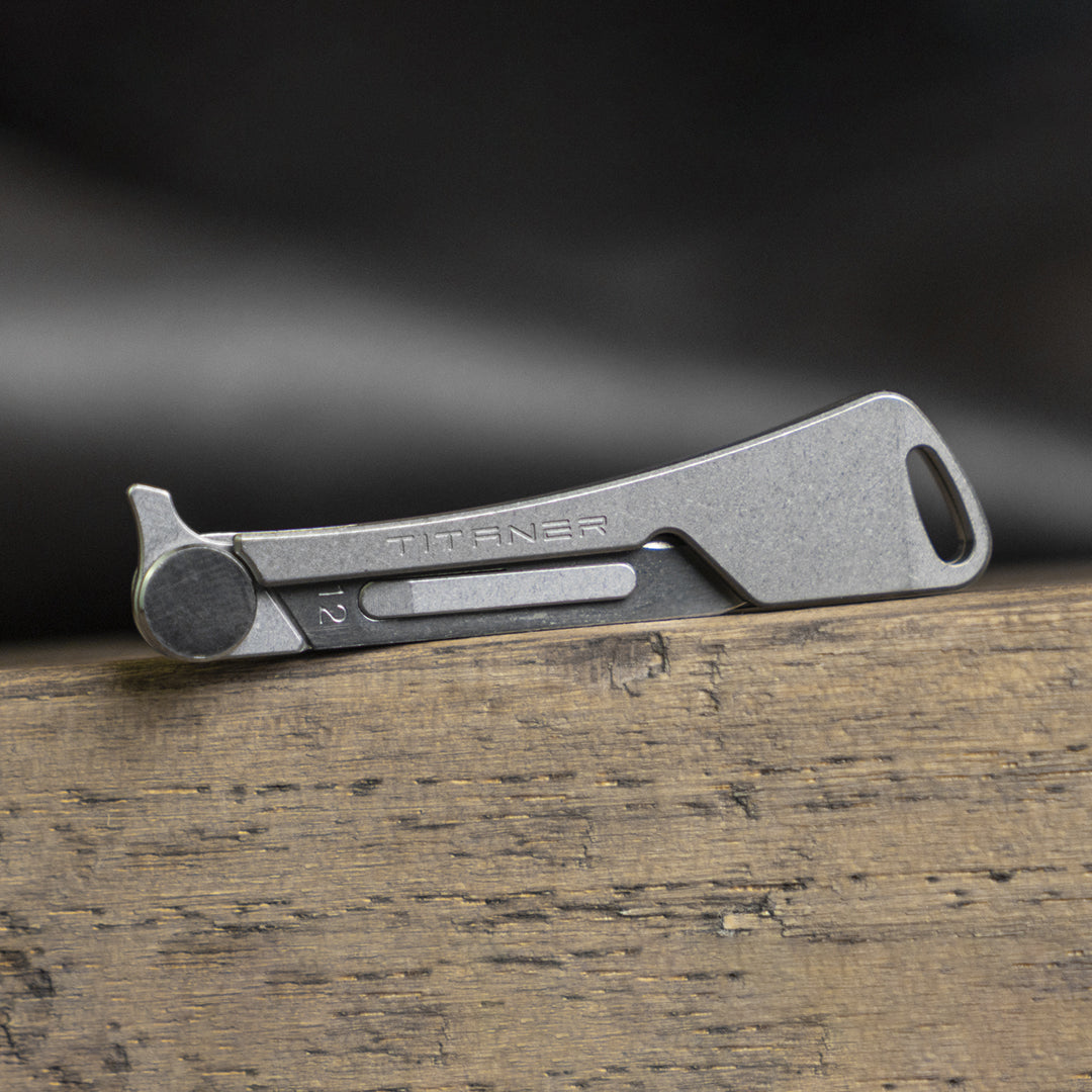 Tiflex: ein Mini-Klappmesser aus Titan mit super Schärfe