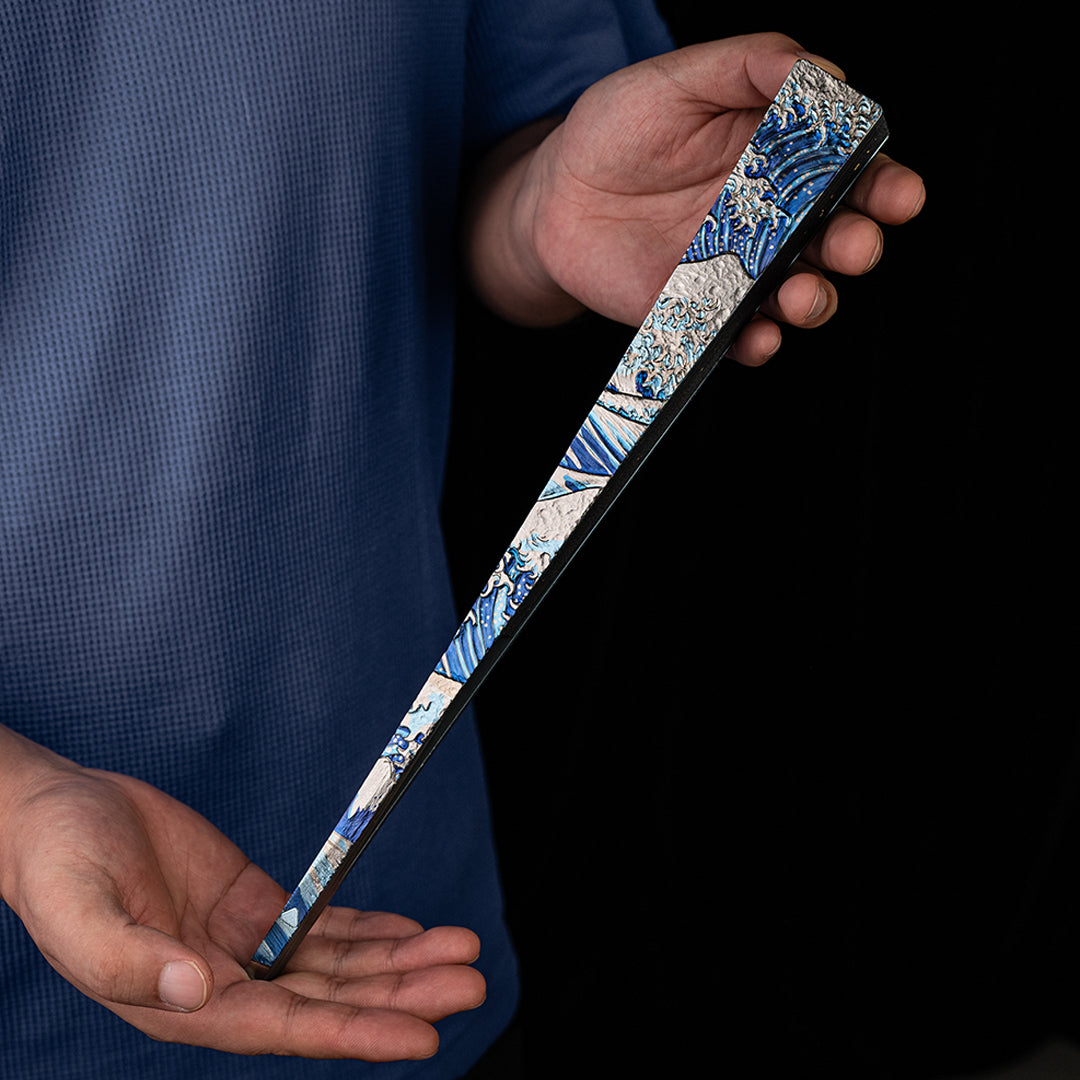 【Reserva】BuRan: Abanico plegable de titanio con meteorito de obsidiana