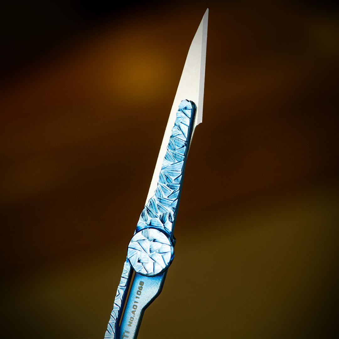 Cuchillo Micro Falcon 1.0 tallado a mano