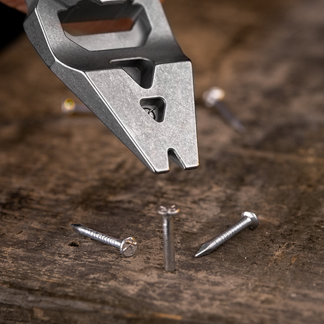 Titanium Multi-Tool Pray Bar mit zappelnem Slider