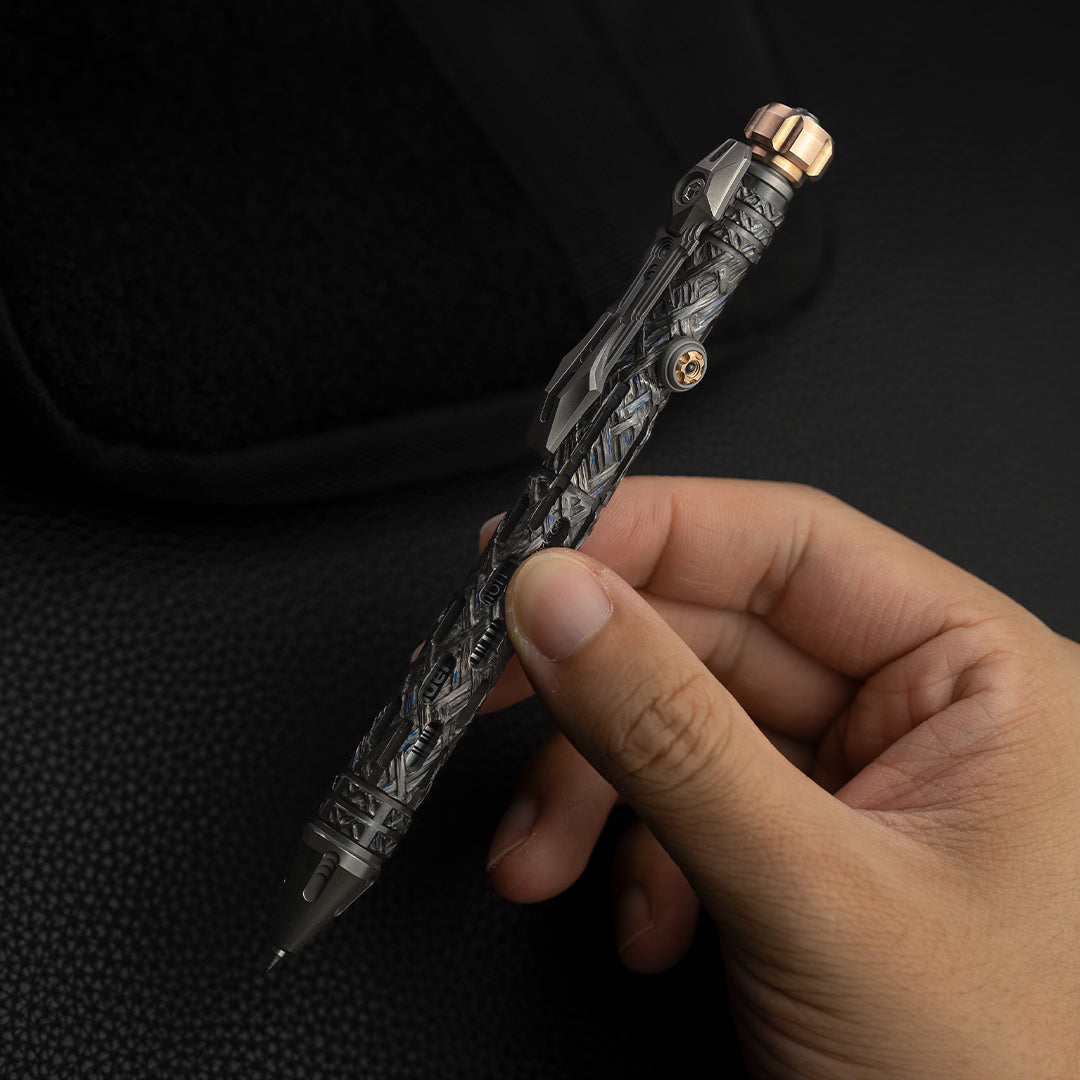 Knight: Titanium Tactical Bolt-Action Pen【Limited 10 Pcs】