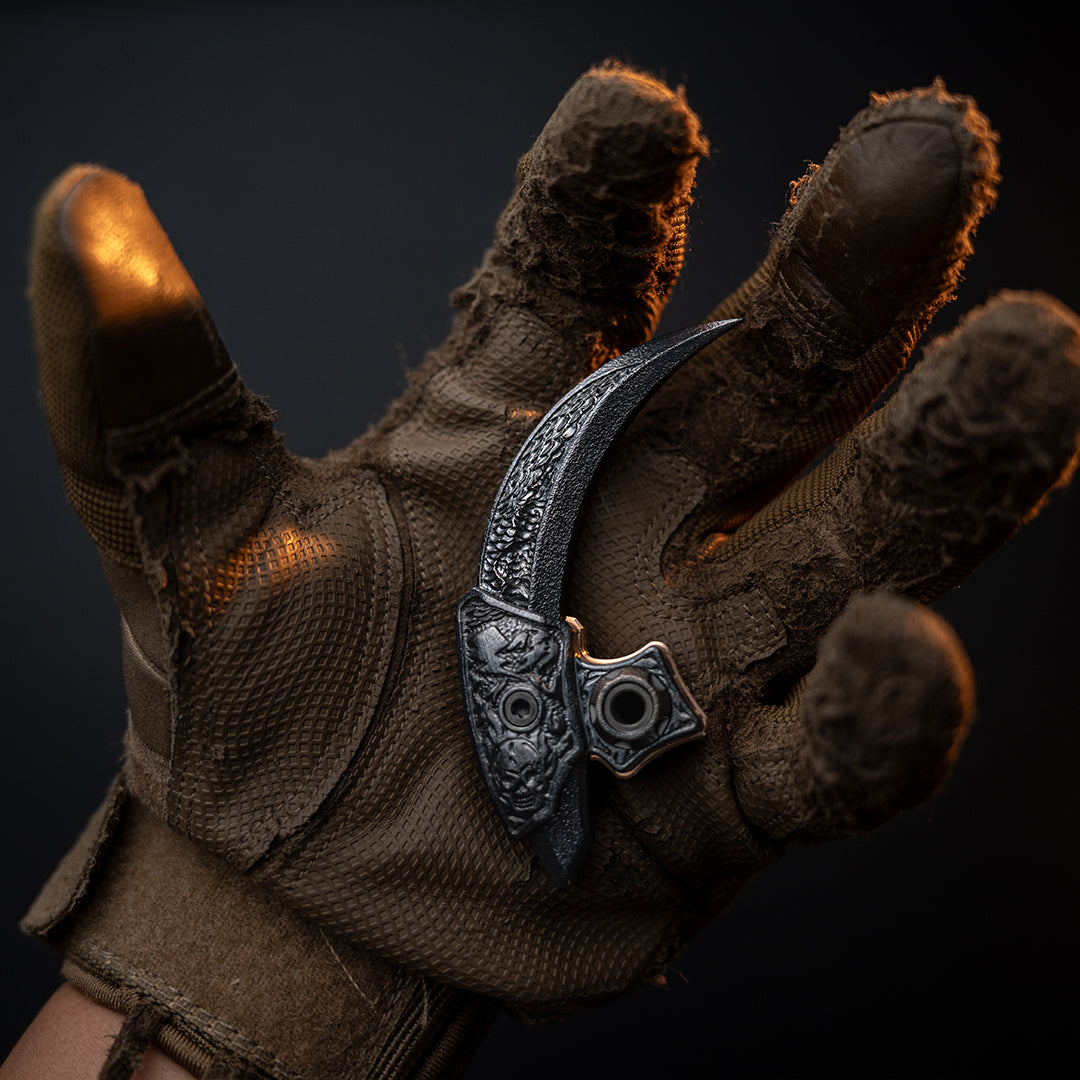 Stormfang Raptor Hand Carved Titanium Claw【Limited 20 pcs】