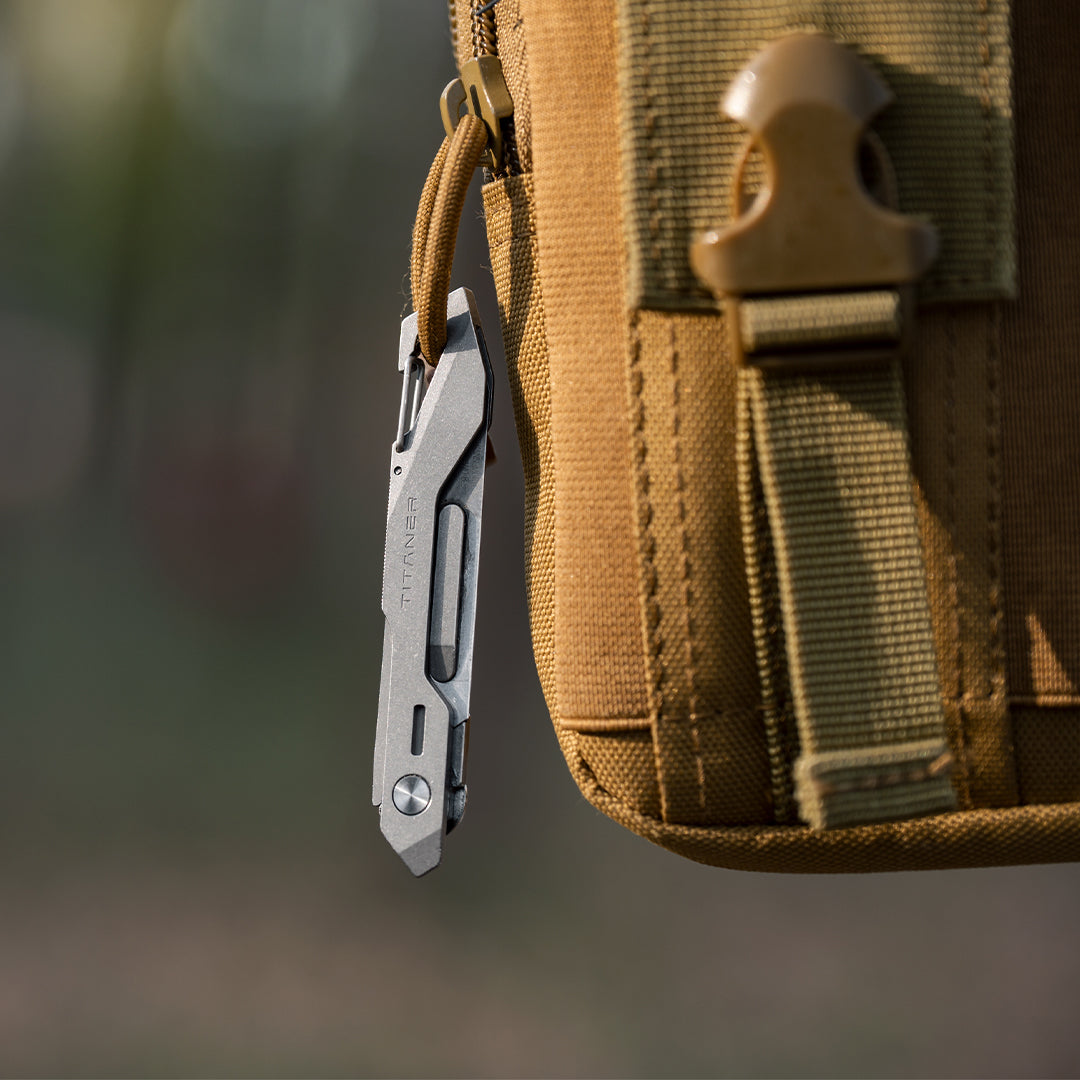 Multi-Tool Keychain Knife【Pre-Order】