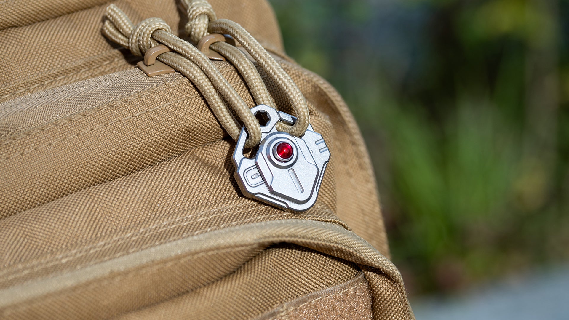 Trident: World's First 3-Level Titanium Zipper Lock