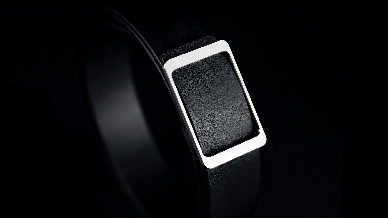 Titaner TiZero: World's Lightest 11.6g Titanium Buckle