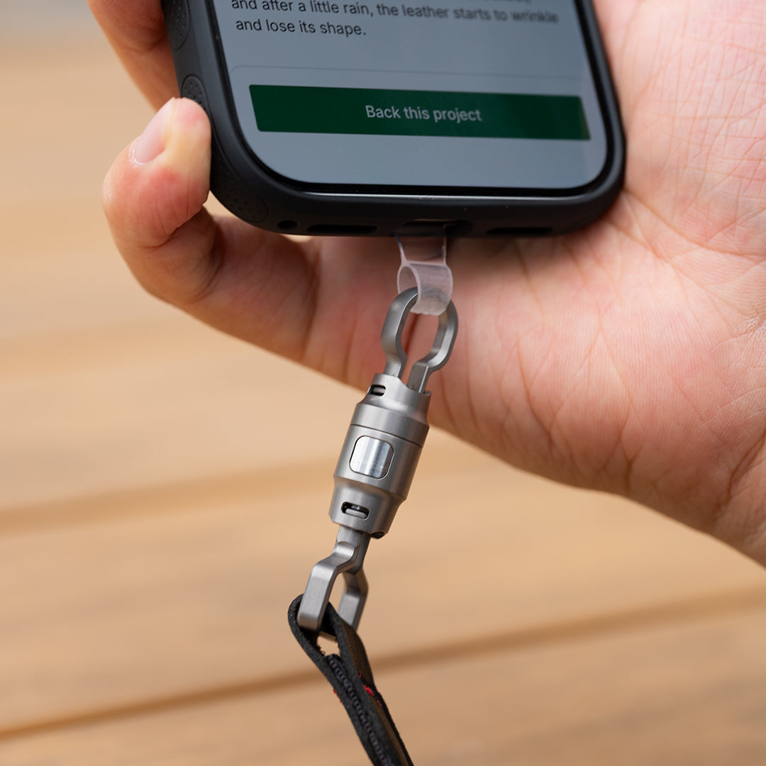 TiNexus: Patented Quick-Release Magnetic Carry System