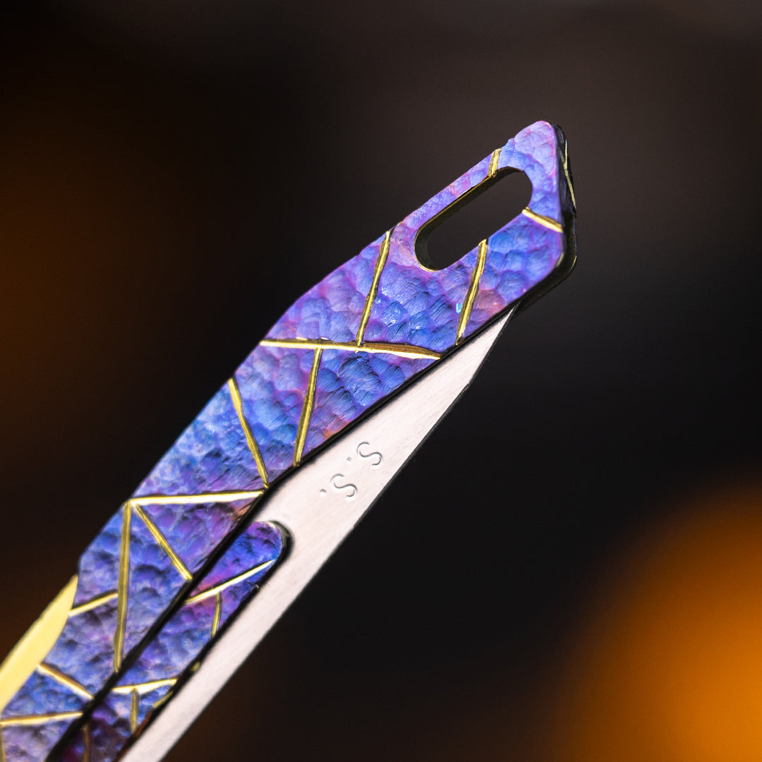 Falcon 1.0 Micro Cutter: Titanium Utility Mini Folding Cutter