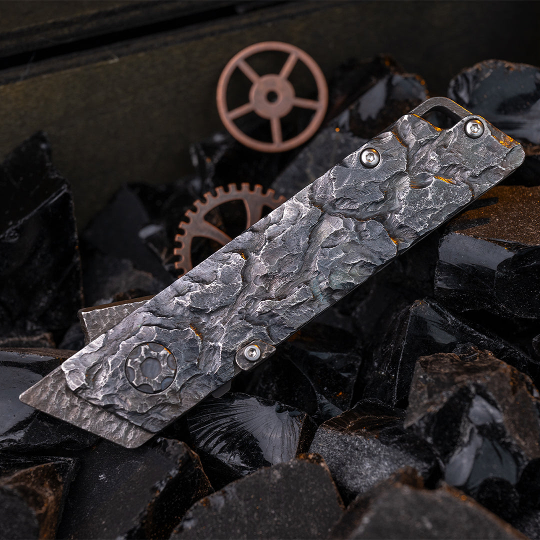 Stone-Sculpted Raven Titanium Utility Folding knife(Limited 30 pcs)