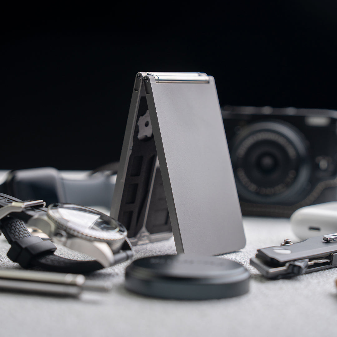 Titaium EDC Wallet Manual