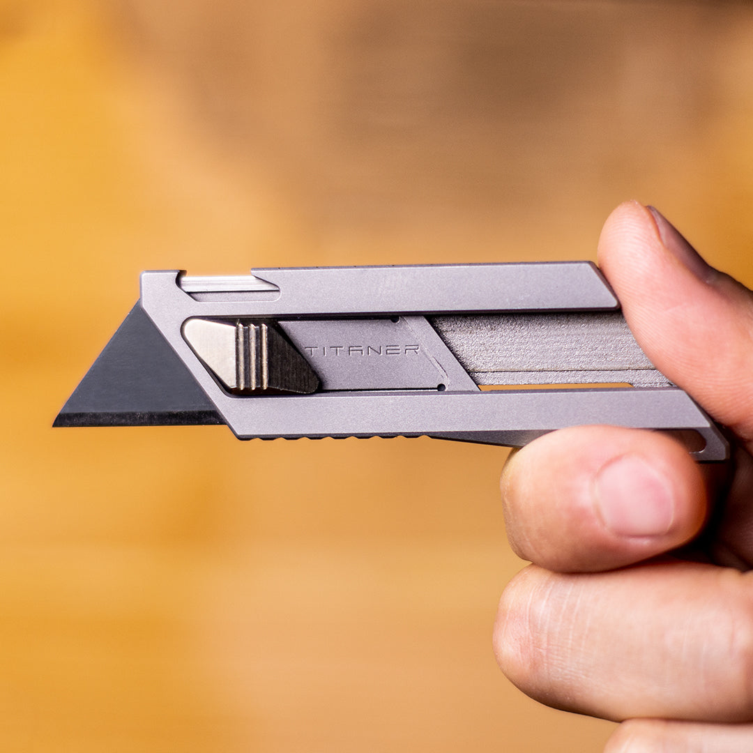 Retractable Mini Titanium EDC Utility Knife