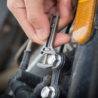 TiSpanner Refinado: una Multiherramienta Compacta de Titanio siempre al alcance