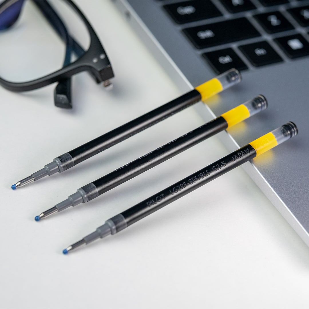 The Pilot G-2 Gel Pen Refill (BLS-G2-5)