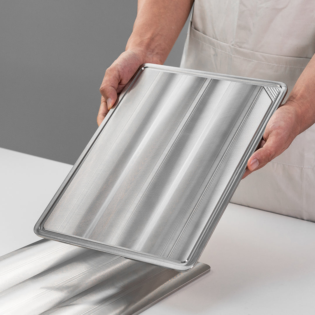 【PRE-ORDER】Titanium Versatile Oven Tray