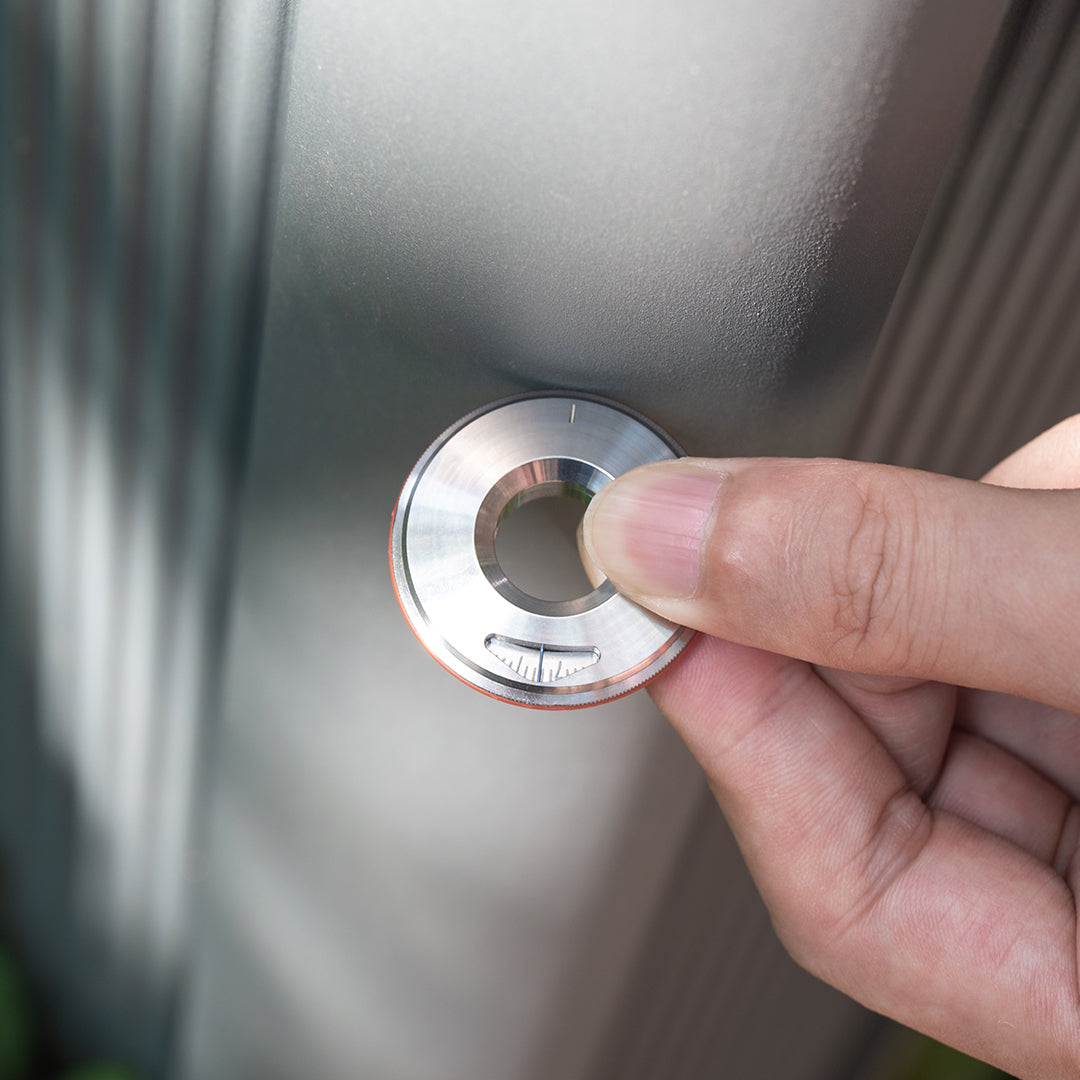 Tiroler 2.0: Titanium Curve Measure Ring