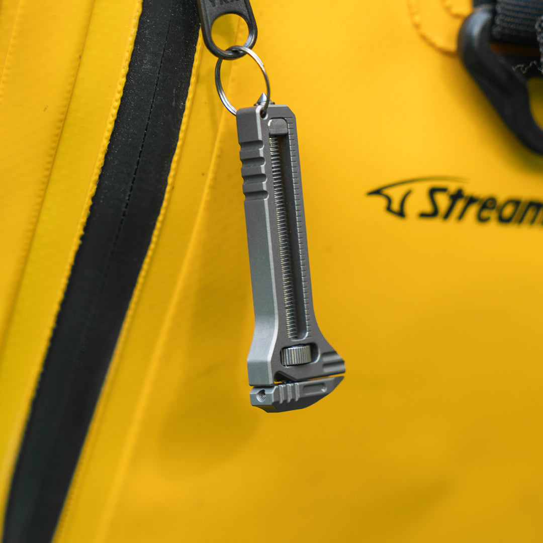 TiSpanner Refinado: una Multiherramienta Compacta de Titanio siempre al alcance