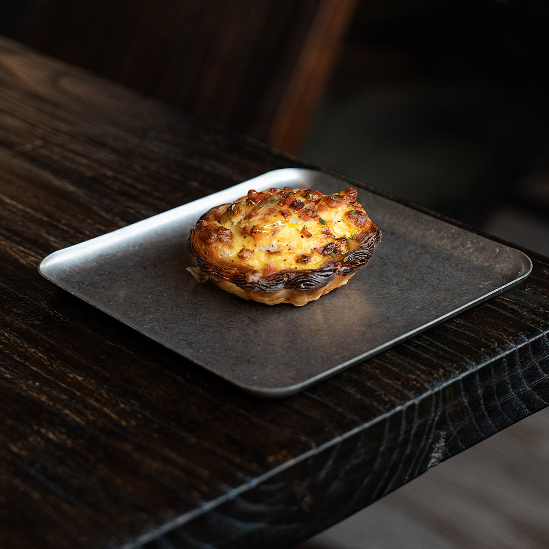 From Oven to Table: Titaner's Modular Titanium Serving Tray