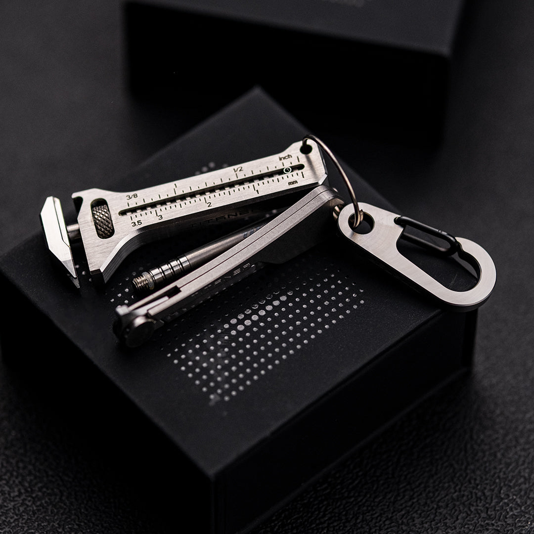 Titanium Key Carabiner: Durable Outdoor EDC Backpack Accessory