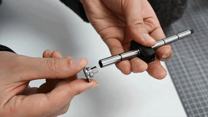 Tiroler 2.0: Titanium Curve Measure Ring