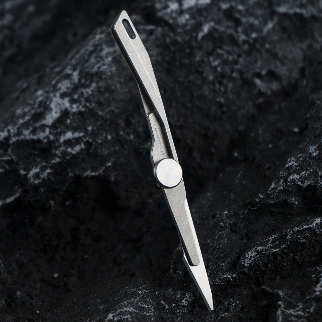 Falcon 2.0. Micro Knife