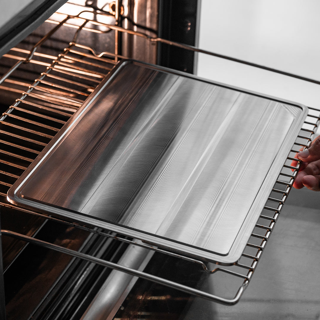 TiFeast: Titanium Versatile Oven Picnic Tray