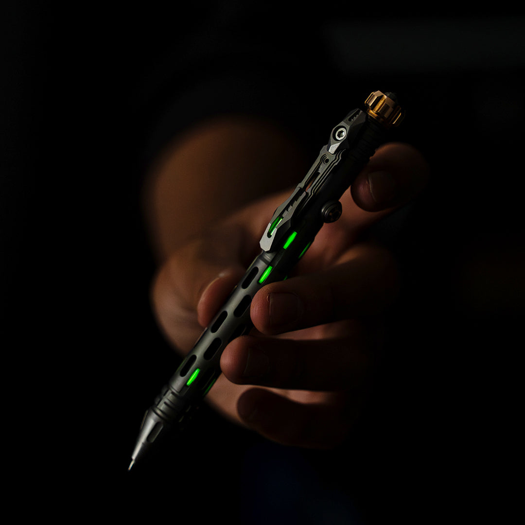 Bolígrafo táctico de cerrojo de titanio