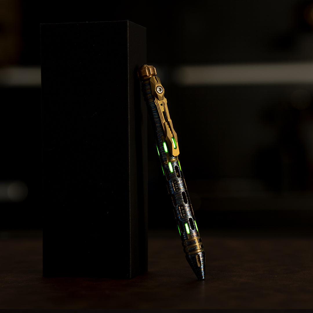 Bolígrafo táctico de cerrojo de titanio