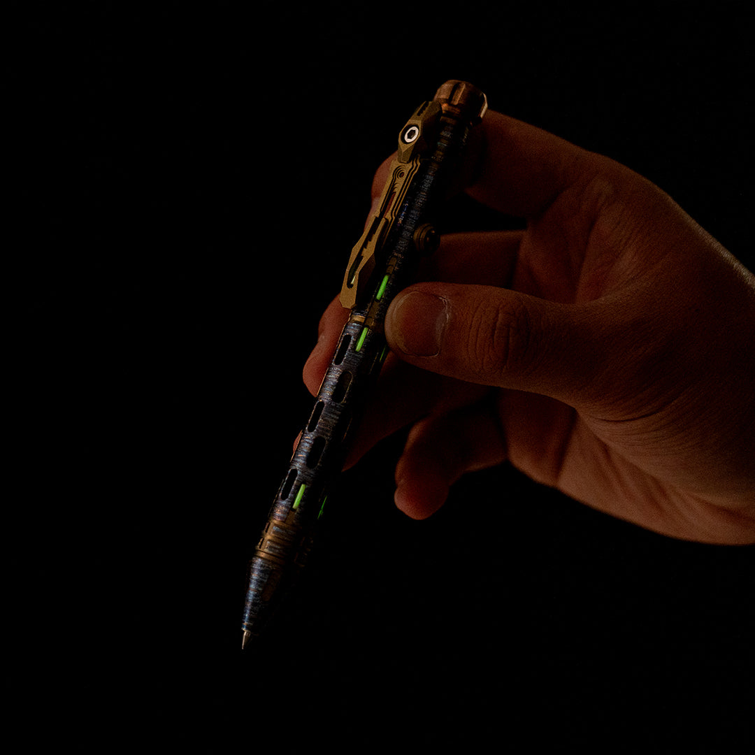 Bolígrafo táctico de cerrojo de titanio