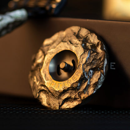 Stone-Sculpted Titanium 3-layer Razor