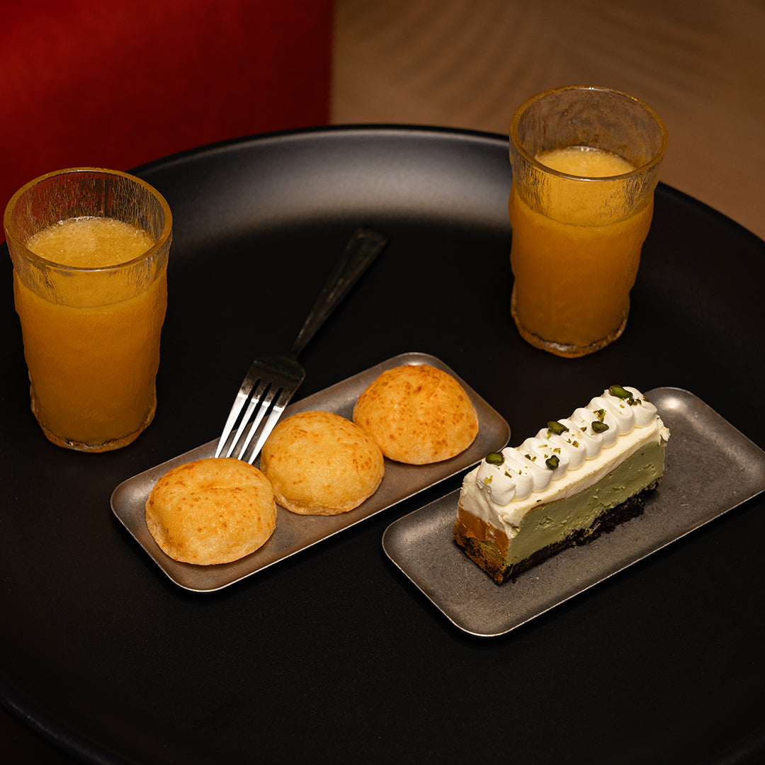 From Oven to Table: Titaner's Modular Titanium Serving Tray