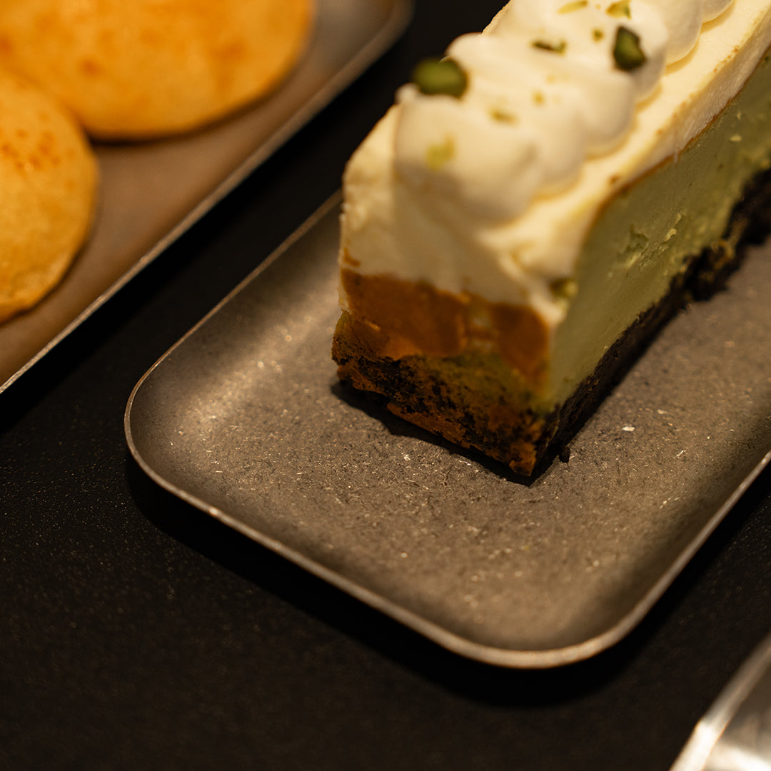From Oven to Table: Titaner's Modular Titanium Serving Tray