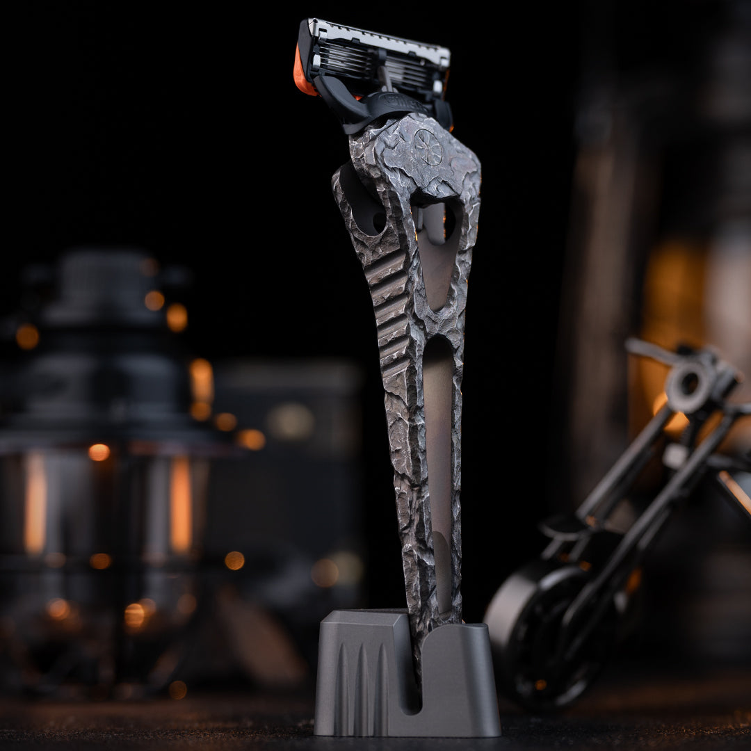 Stone-Sculpted GR5 Titanium 5-Layer Razor