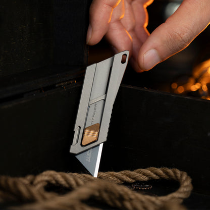 Einziehbares Mini-EDC-Allzweckmesser aus Titan