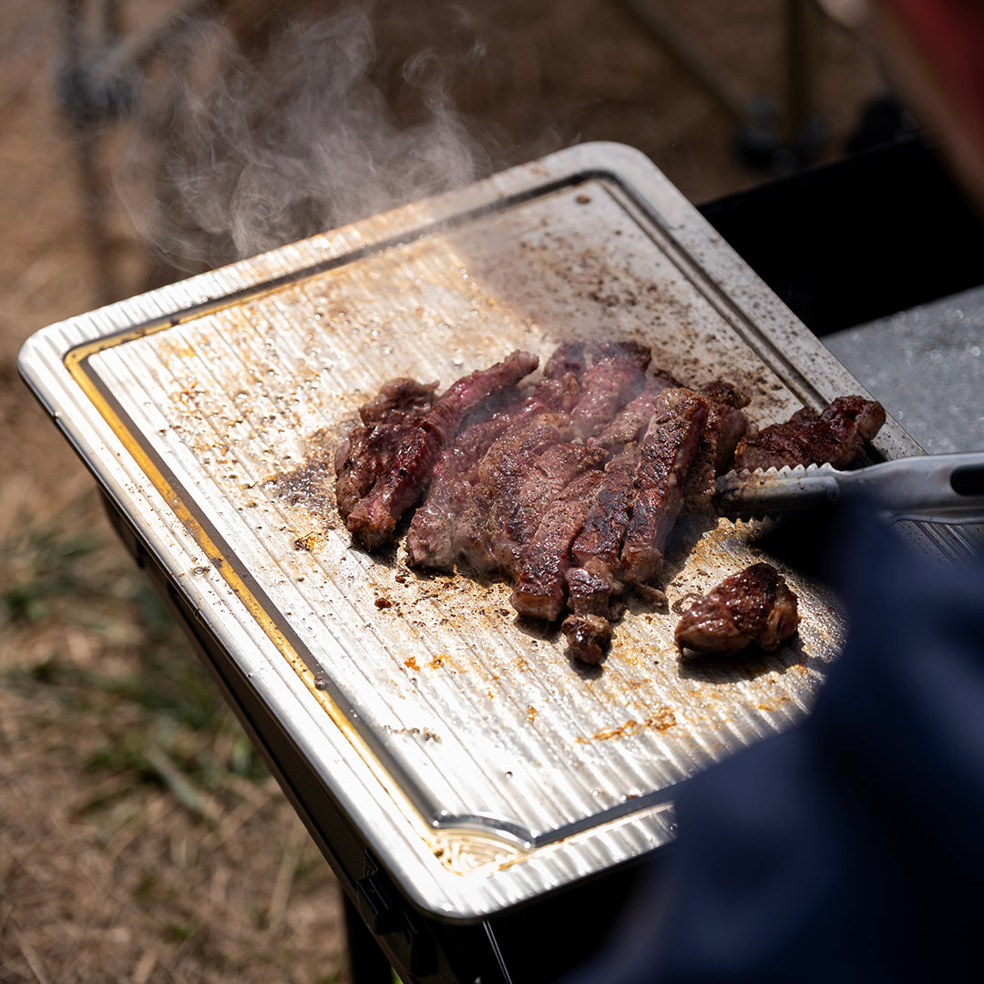 TiFeast: Titanium Versatile Oven Picnic Tray