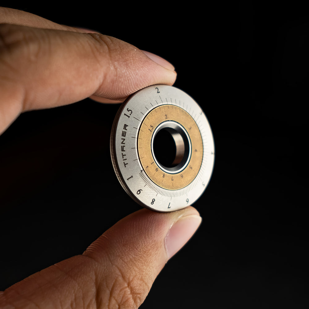 Titanium Mini Slide Rule – Titaner