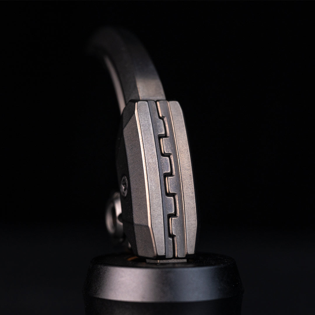 【Final Flash 2025】Titanium Tactical Raptor Claw