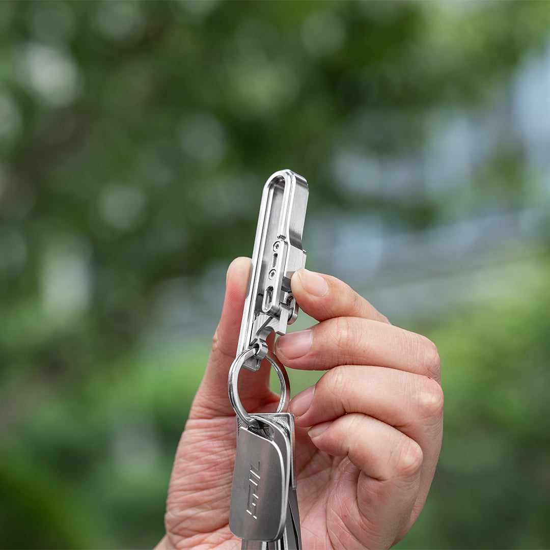 Titaner Titanium Belt Keychain:End the Nightmare of Lost Key
