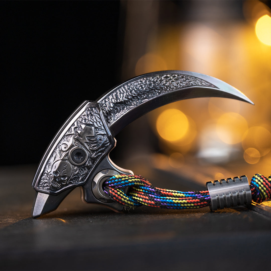 【Limited Pre-sale】Stormfang Raptor Hand-Carved Titanium Claw