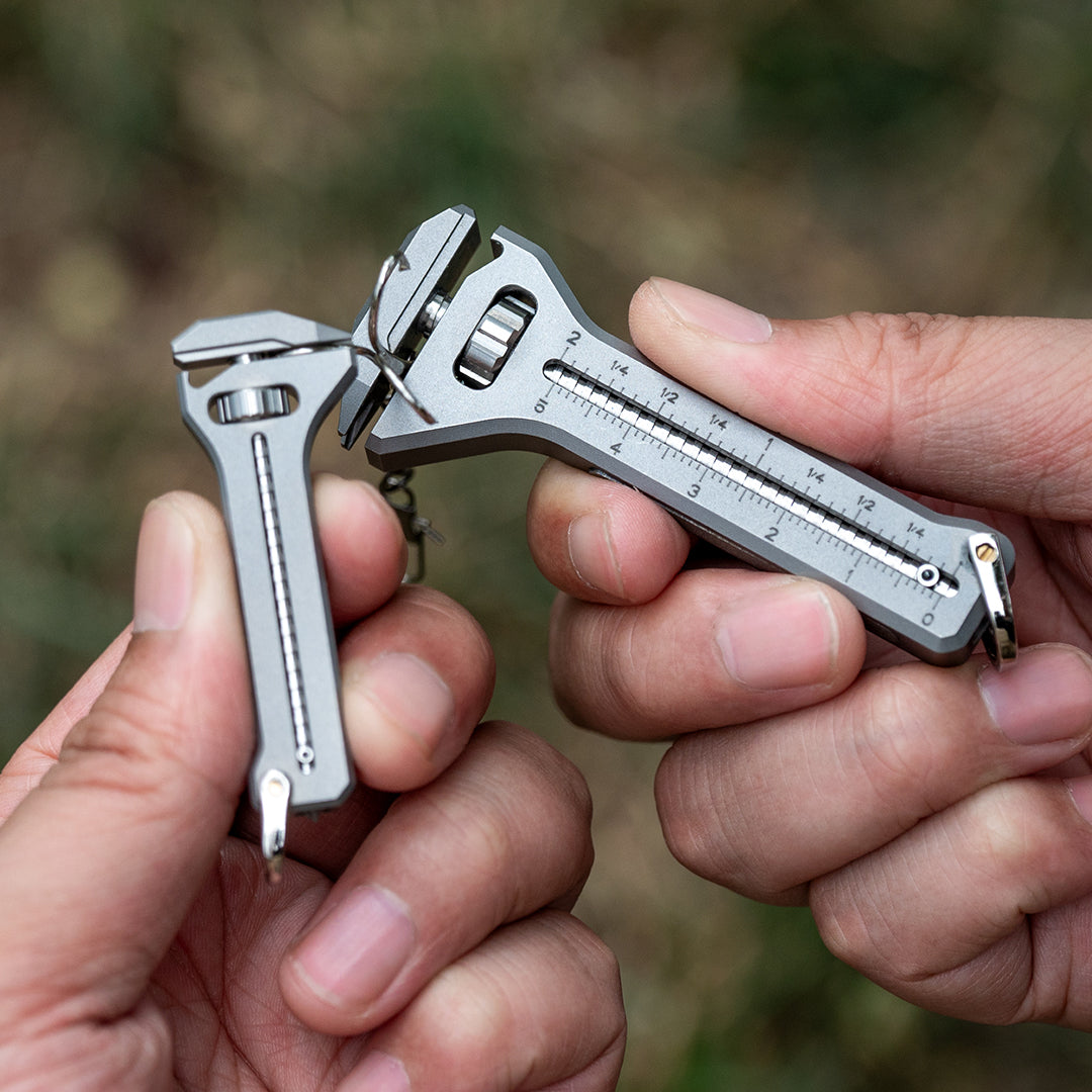 Tispanner Utiliy: Multi-functional Pocket Wrench Titnaium EDC Tool