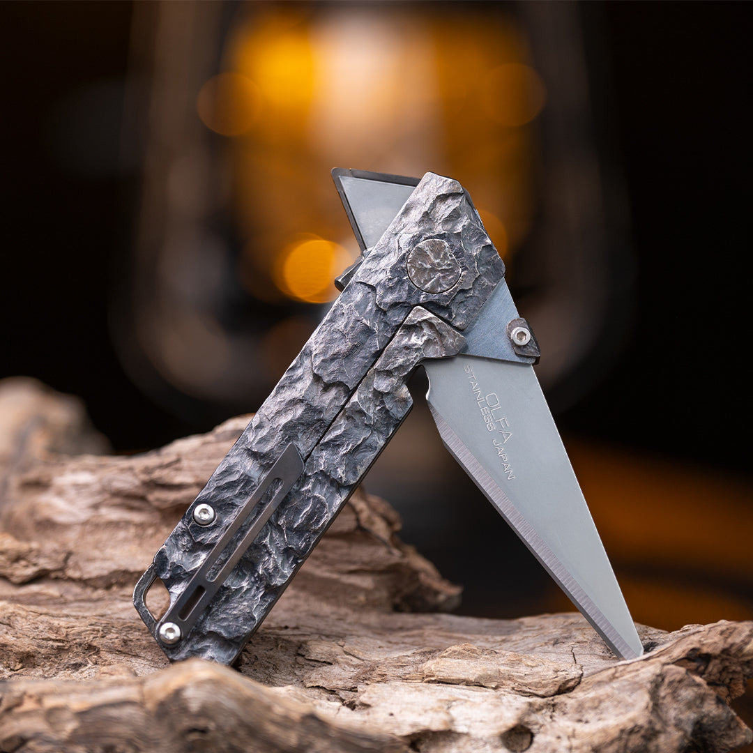 Stone-Sculpted Raven Titanium Utility Folding knife(Limited 30 pcs)
