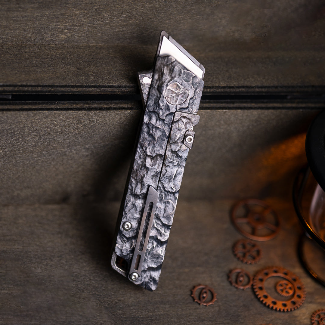 Stone-Sculpted Raven Titanium Utility Folding knife(Limited 30 pcs)